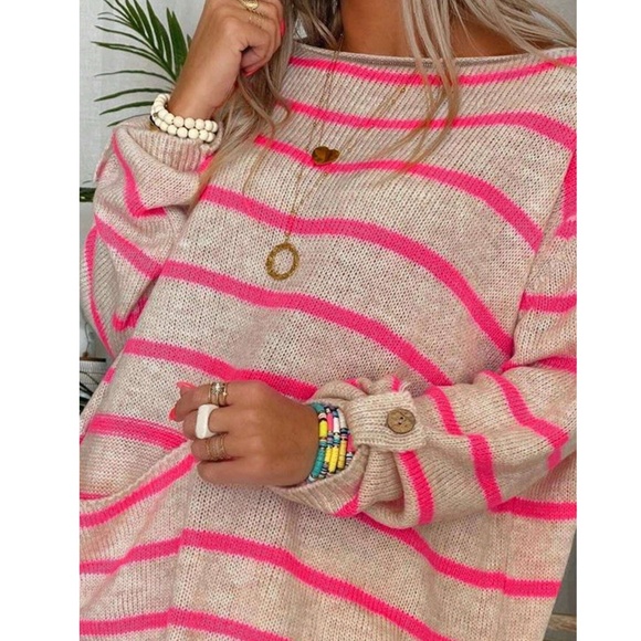 Cozy Striped Pocket Loose Fit Sweater Top - Picture 3 of 5